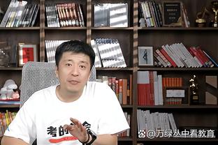 世体：巴萨可以尝试免签德赫亚或阿森霍 但前者需满足工资限制